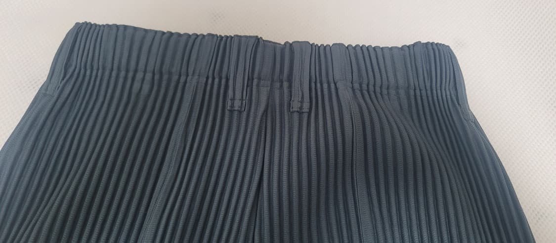 25ss 옴므플리세 팬츠 상품이미지3