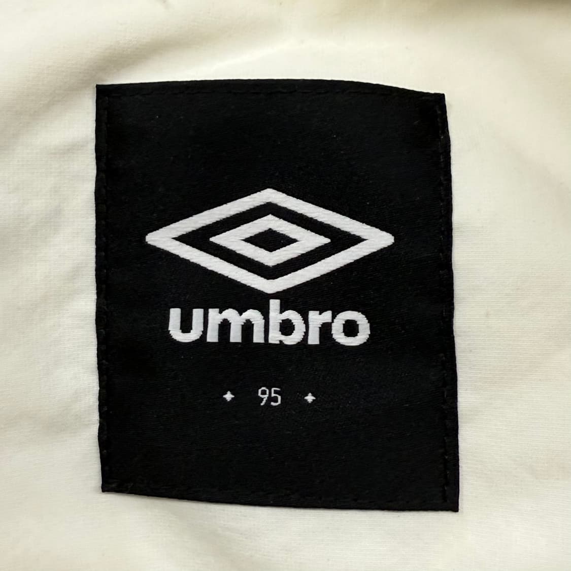 [정품/95] 엄브로 화이트 컬러 블록 하프집업 b18 상품이미지5