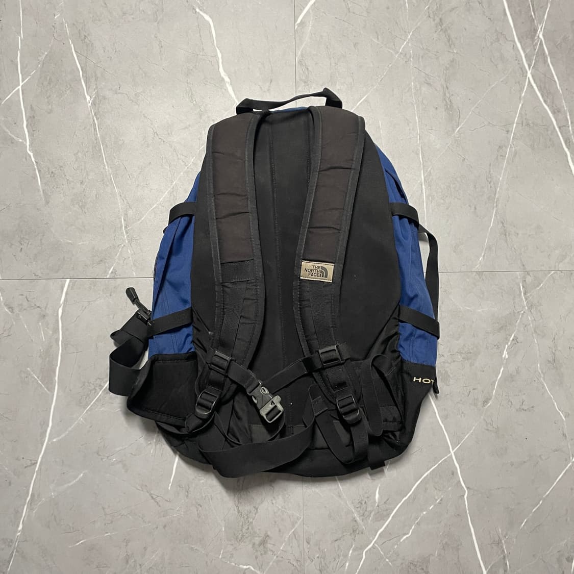 팔로워 특가 노스페이스 31L 핫샷 백팩 가방 상품이미지3