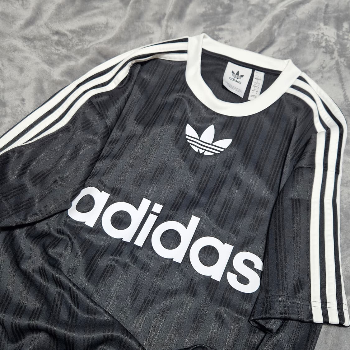 아디다스 아디컬러 폴리티 아디다스 반팔 상품이미지1