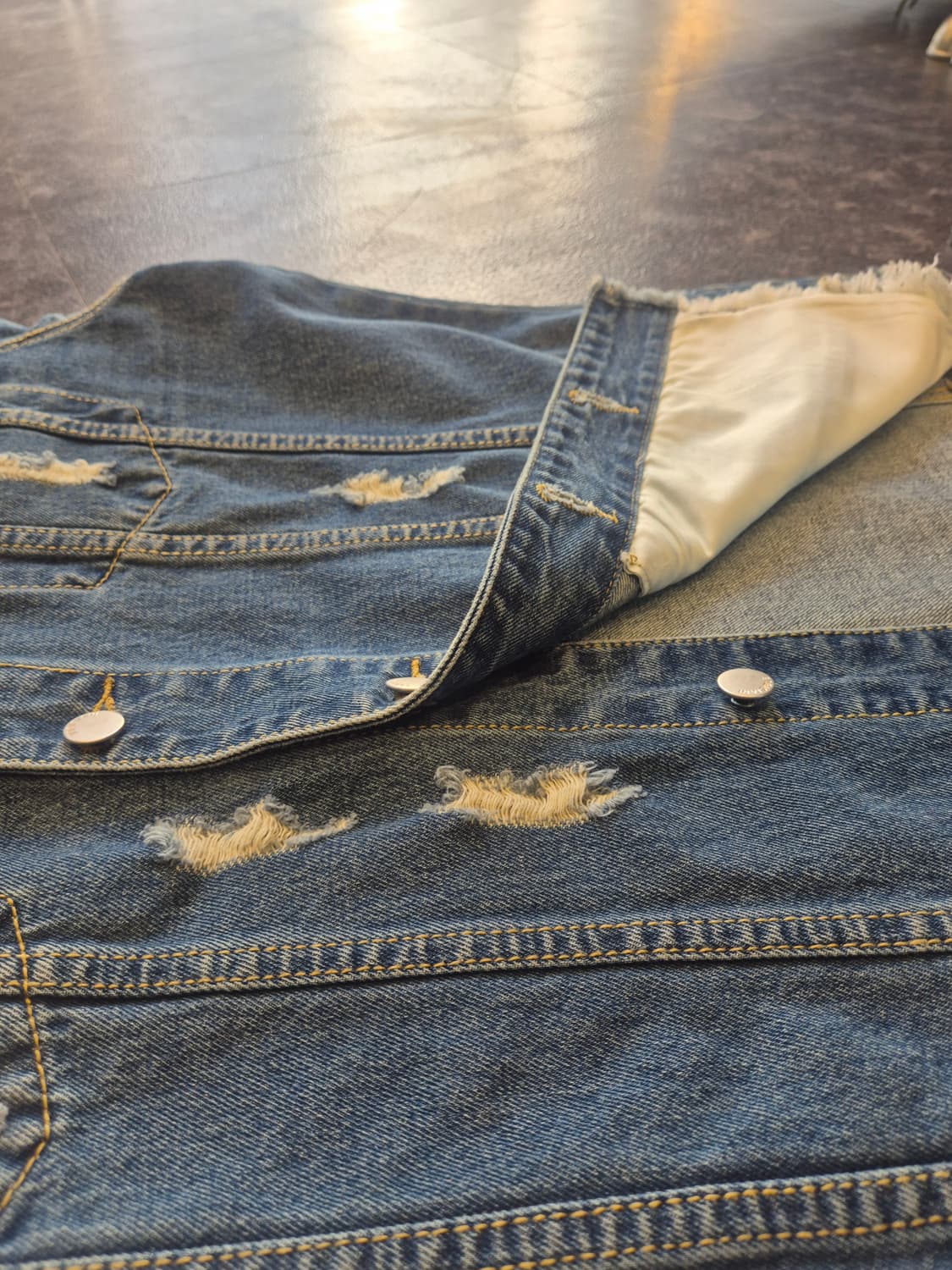 인비저블(INVISIBLE) 빈티지  데님 자켓  - XXL 상품이미지9