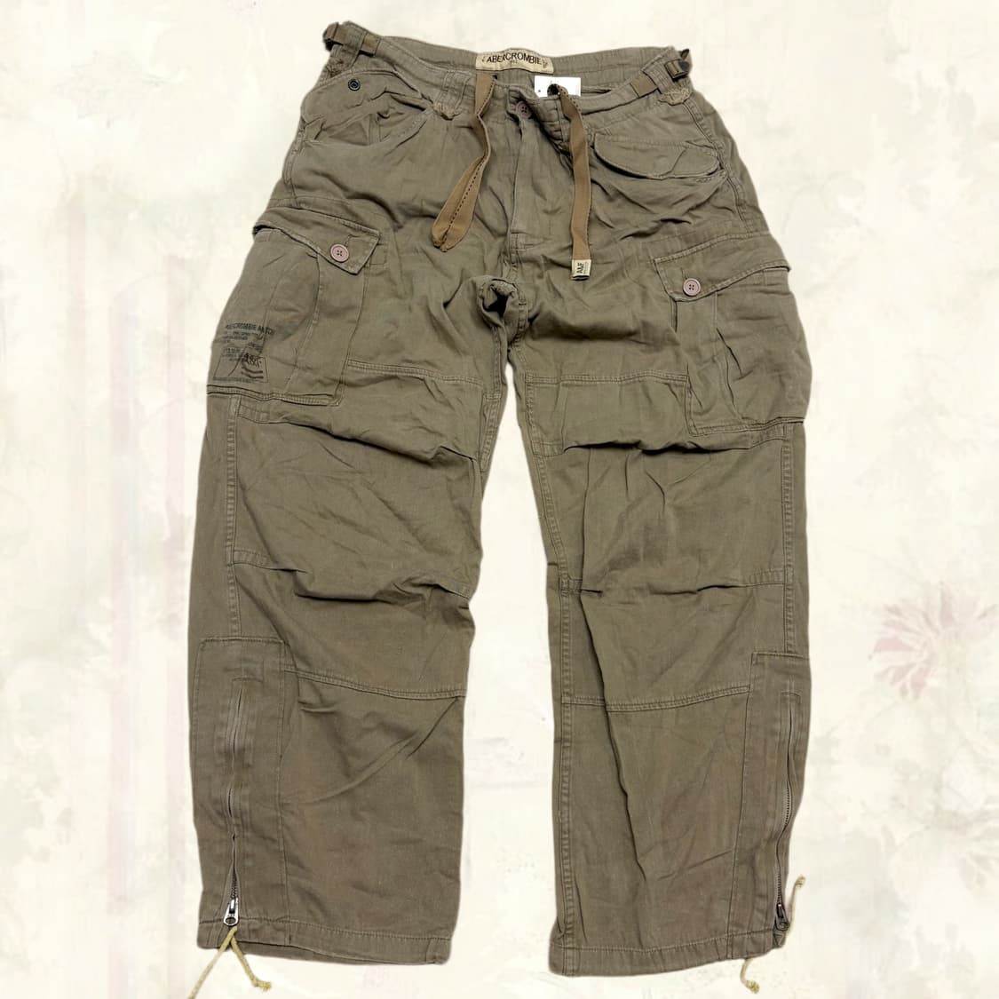 Abercrombie 아베크롬비 레이어드 핀턱 카키 베이지 카고팬츠 상품이미지1