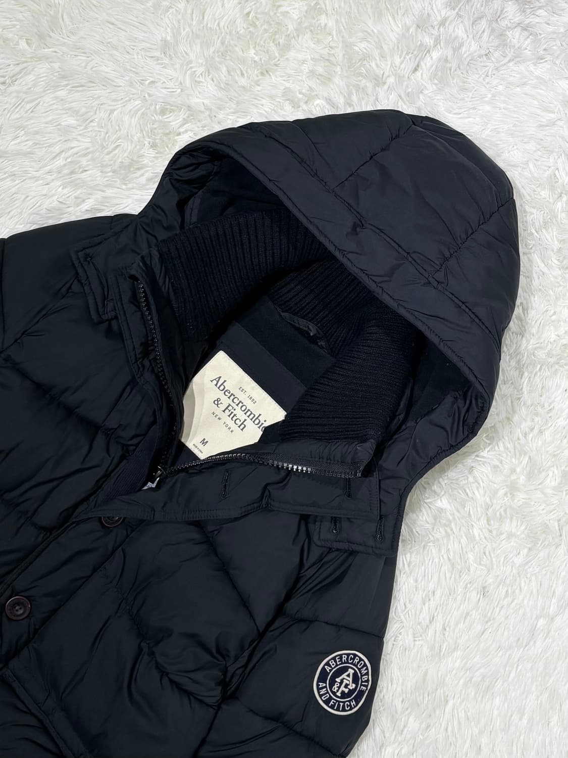 아베크롬비 블랙 패치 다운 패딩 상품이미지6