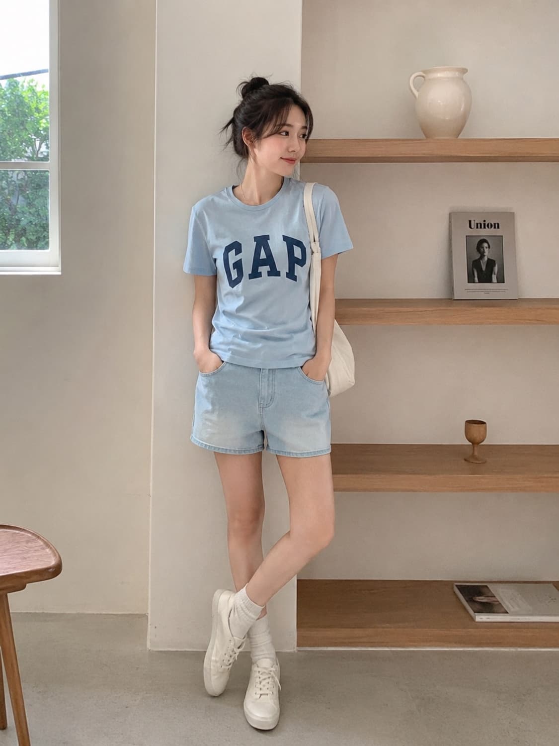 갭 시나모롤깔💙 하늘색 딱붙 반팔티 M 상품이미지2