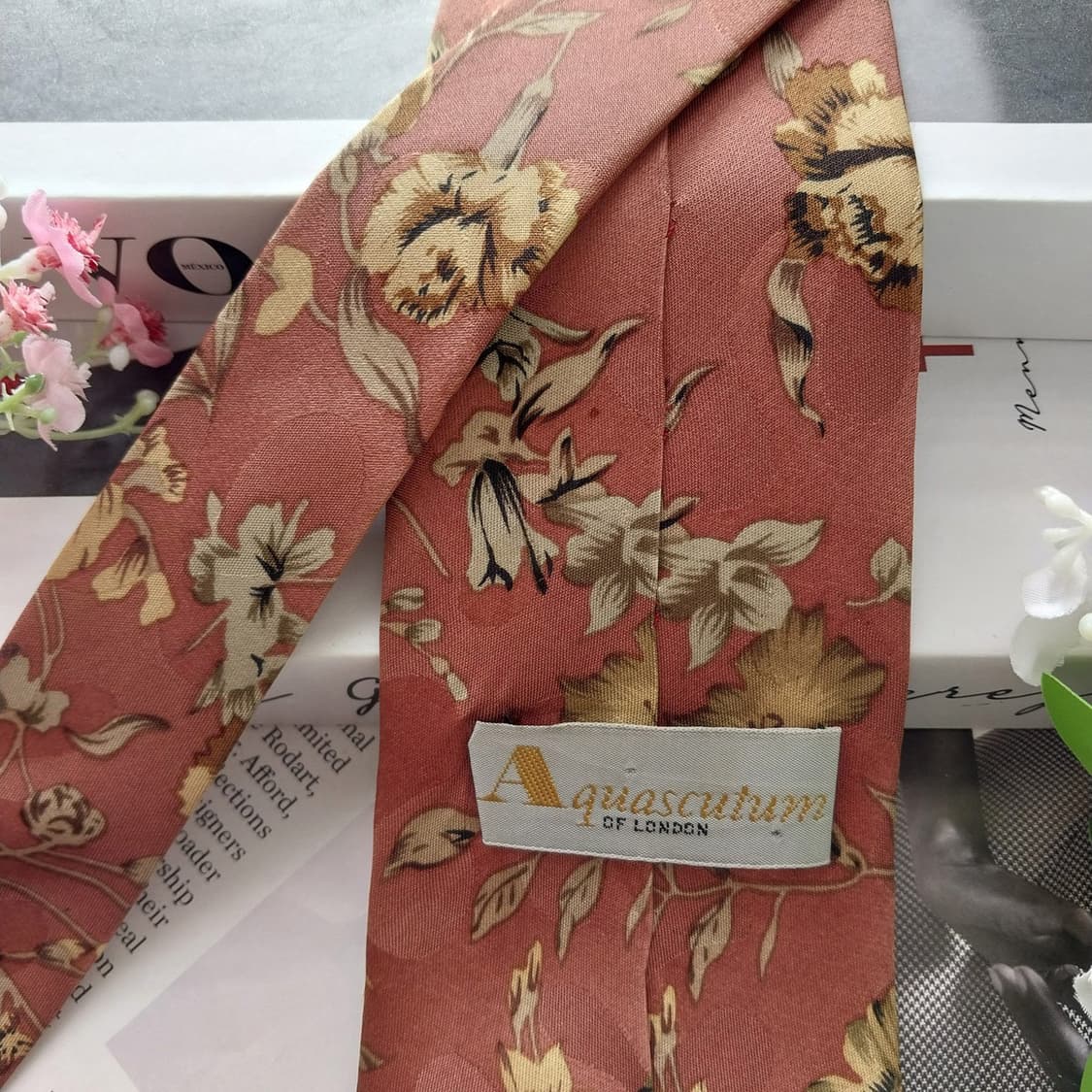 아쿠아스큐텀 실크 플라워 패턴 넥타이 8.7cm A+~A등급 k2066 상품이미지5