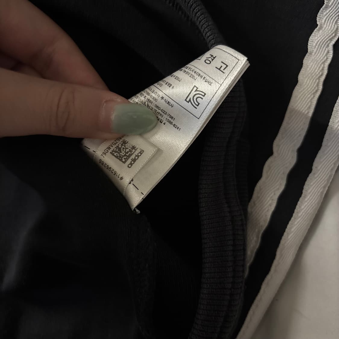 아디다스 반집업 후드티 상품이미지3