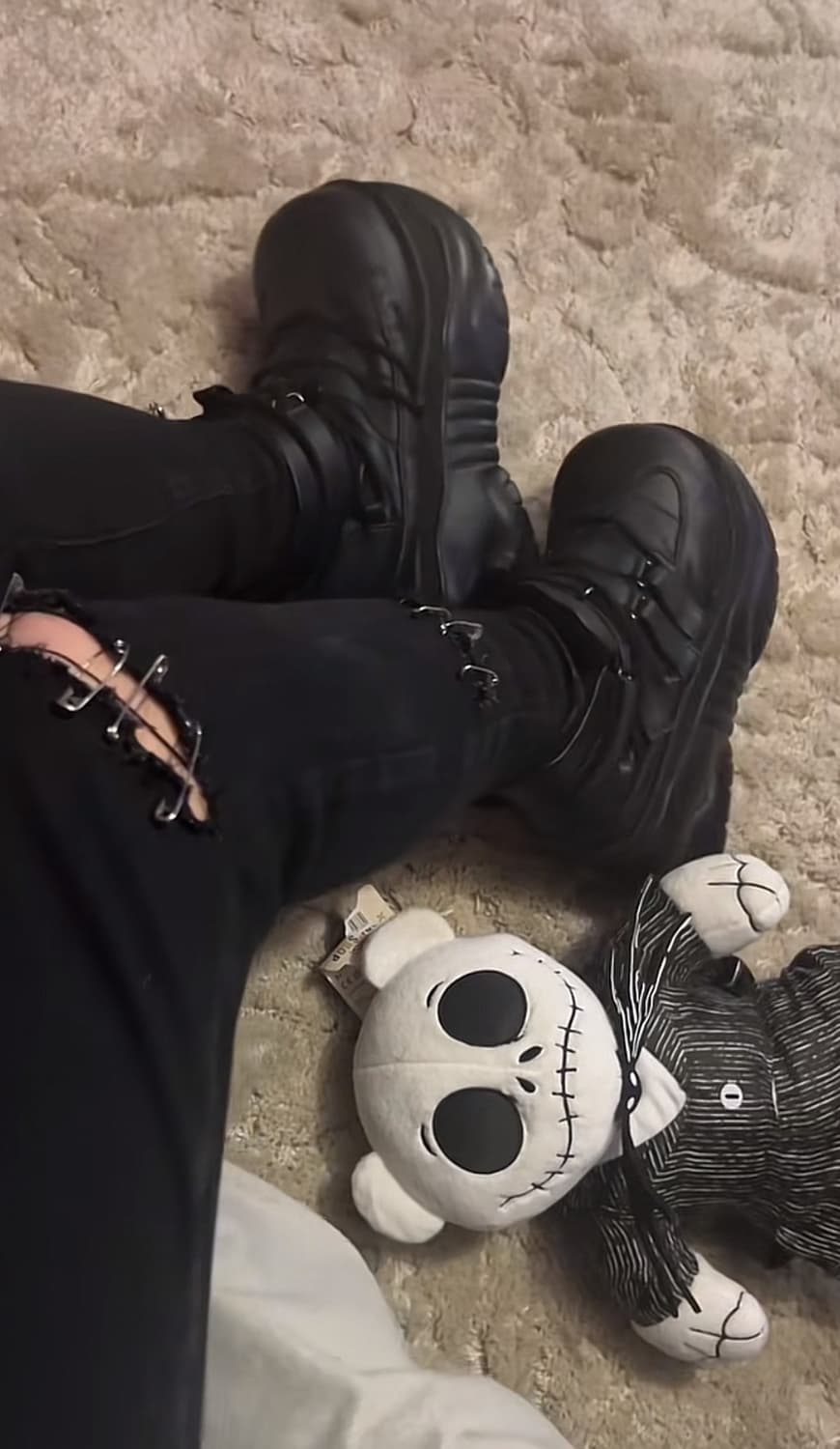 구합니다 데모니아,혹은 비슷한 신발류  상품이미지1