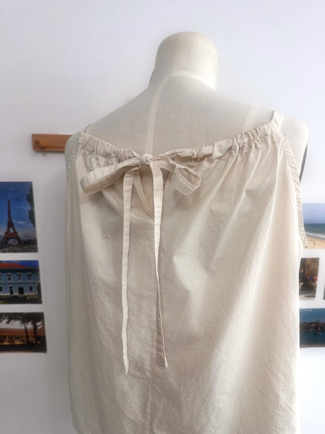 코튼소재 아이보리+베이지 슬리브리스 나시 상품이미지4