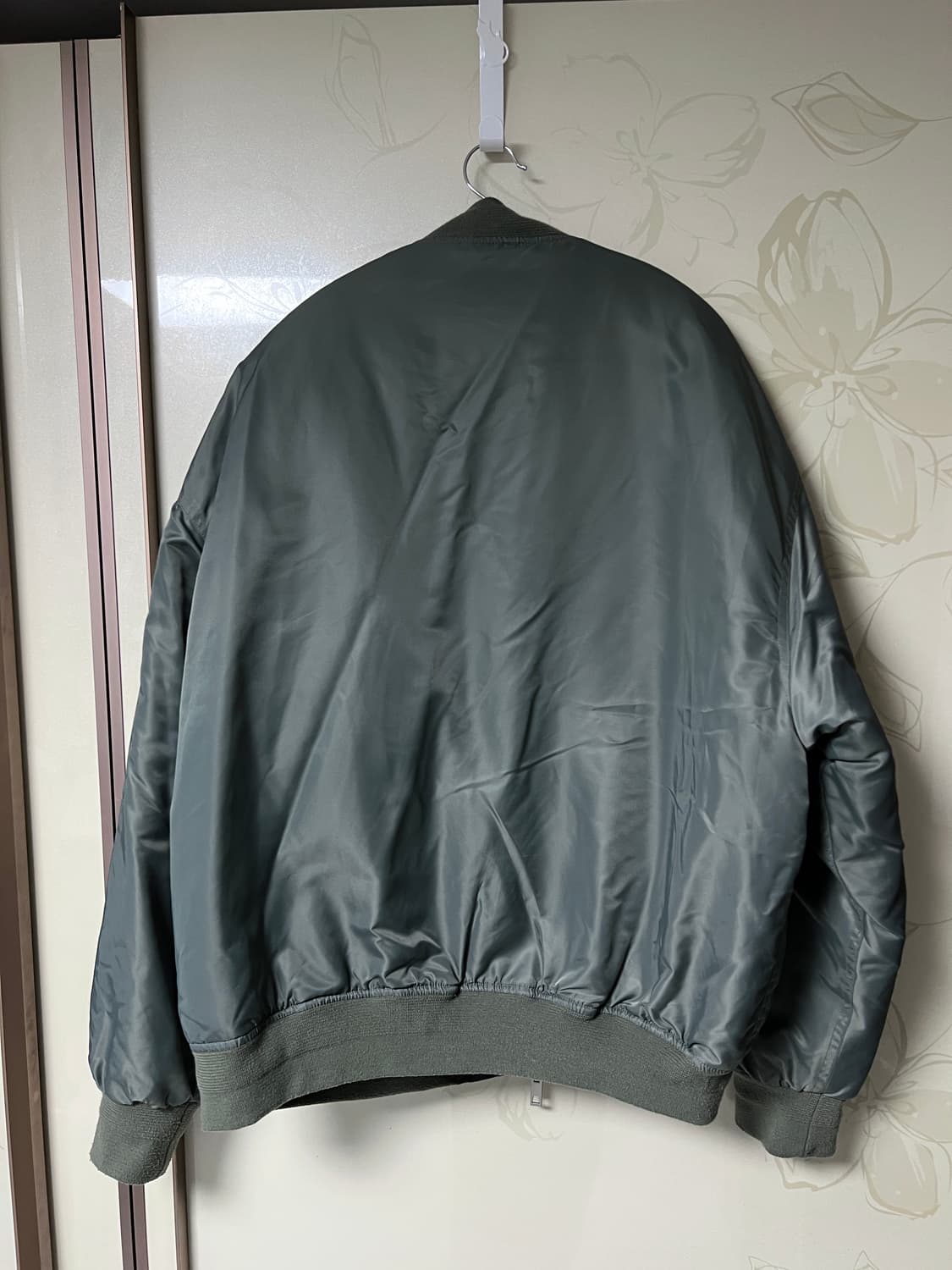 라퍼지 스토어 봄버 상품이미지2