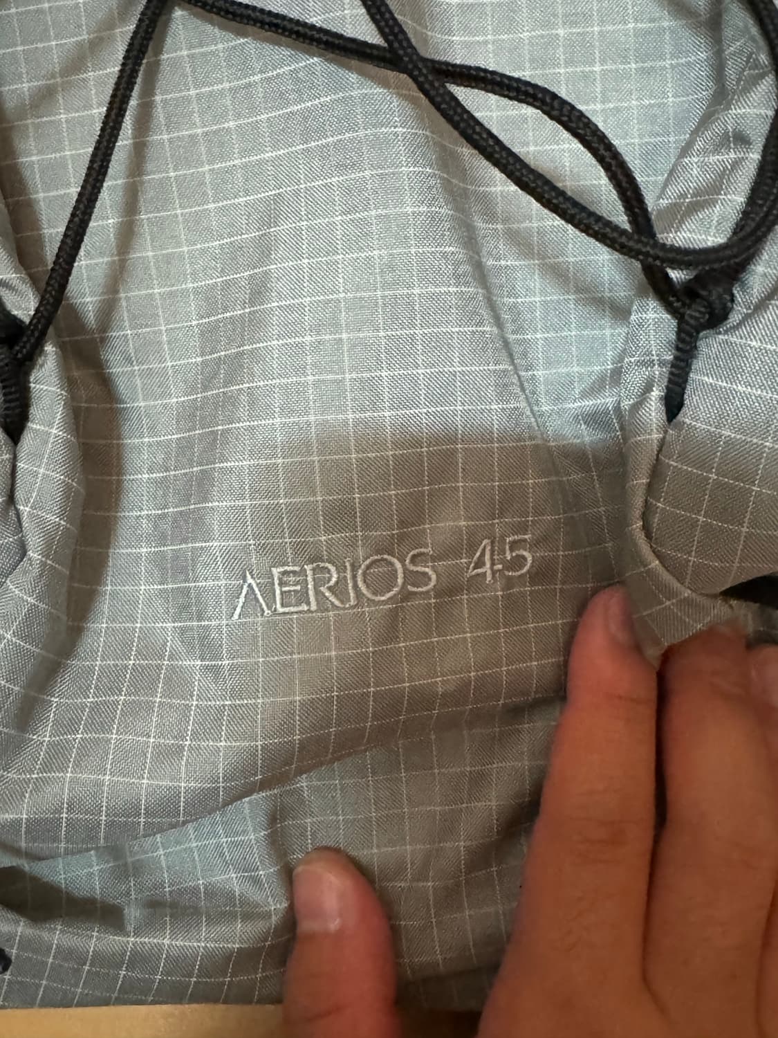 아크테릭스 에어리어스 45 남자 레귤러 판매합니다 상품이미지2