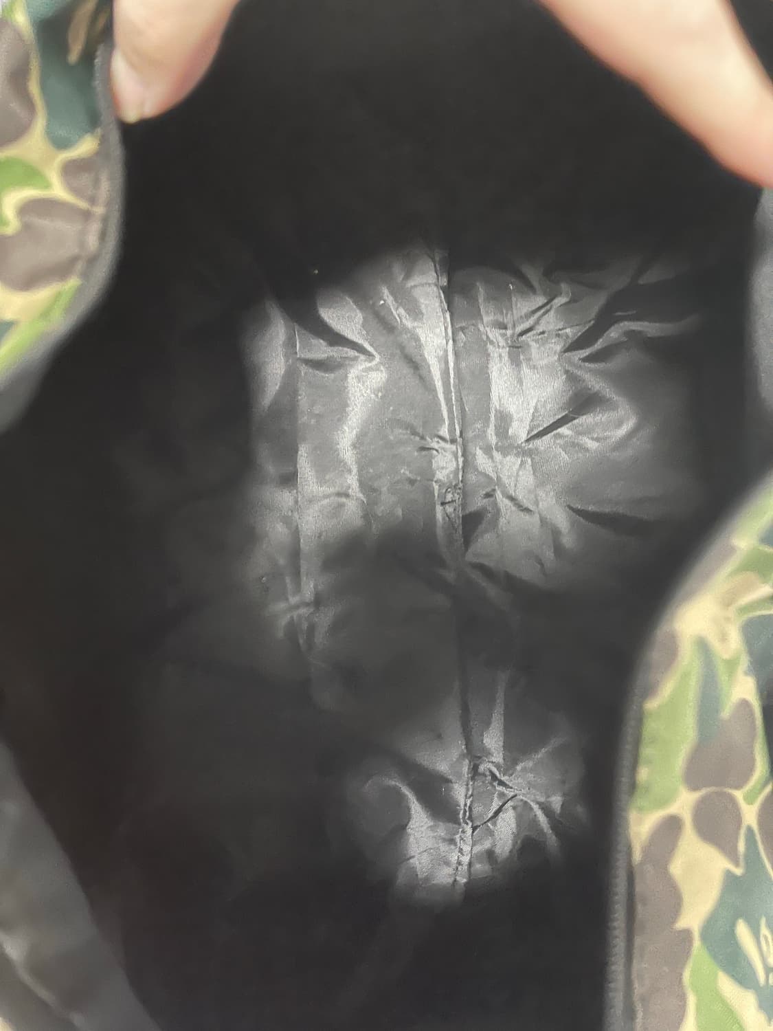 베이프 잡지부록 더플백 카모패턴 S급 상품이미지3