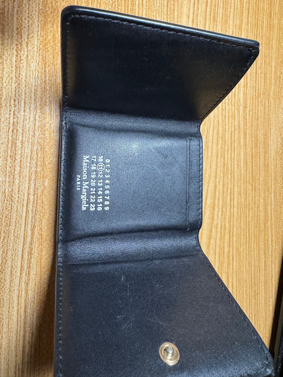 메종 마르지엘라 스냅 컴팩트 지갑 블랙 상품이미지5