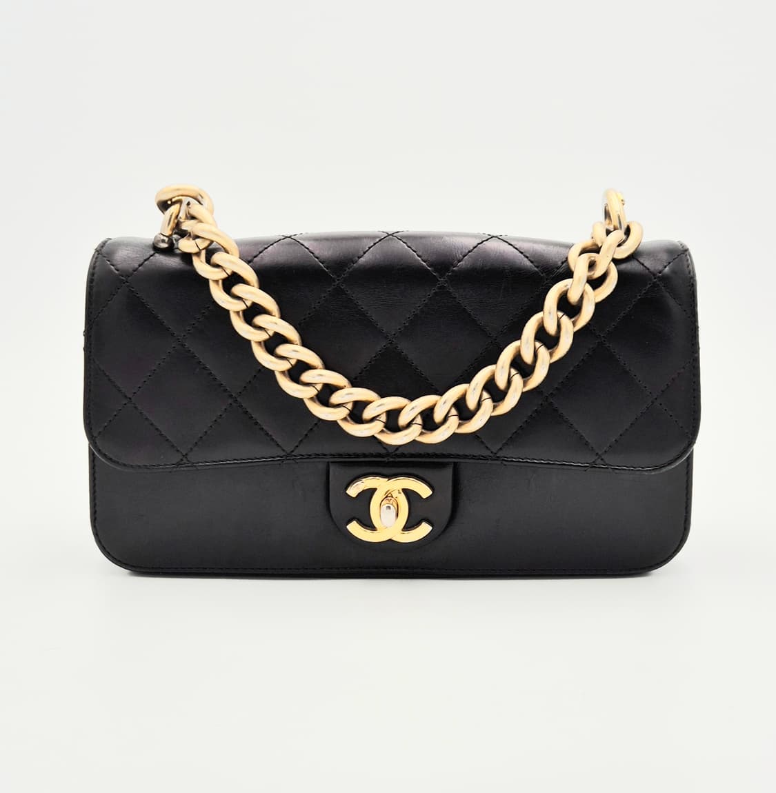샤넬 플랩 아코디언 금장 체인 숄더백 상품이미지2