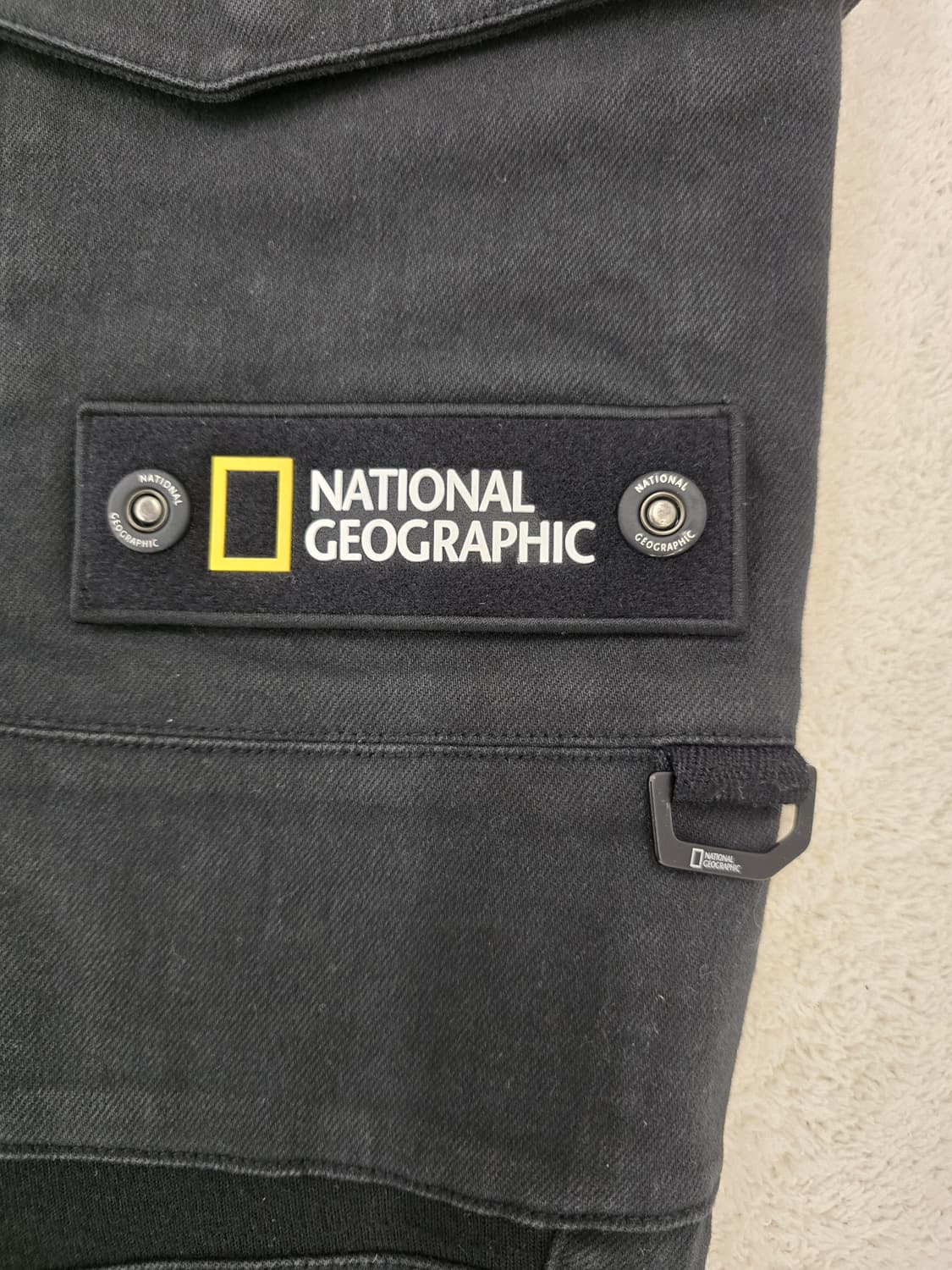 네셔널지오그래픽 남성 카고조거팬츠.  
싸이즈 32  택포 상품이미지3