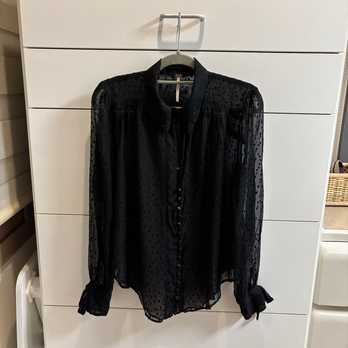 미국 보헤미안 브랜드 freepeople 도트블라우스 상품이미지2