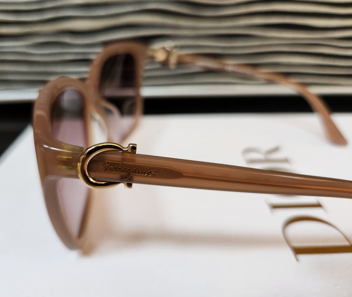 살바토레 페라가모 SF748SK 선글라스 상품이미지3