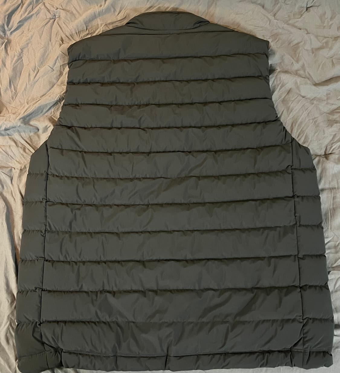 [L]단톤 DANTON 남성 다운 스탠드 칼라 베스트 패딩 조끼 23aw 상품이미지3