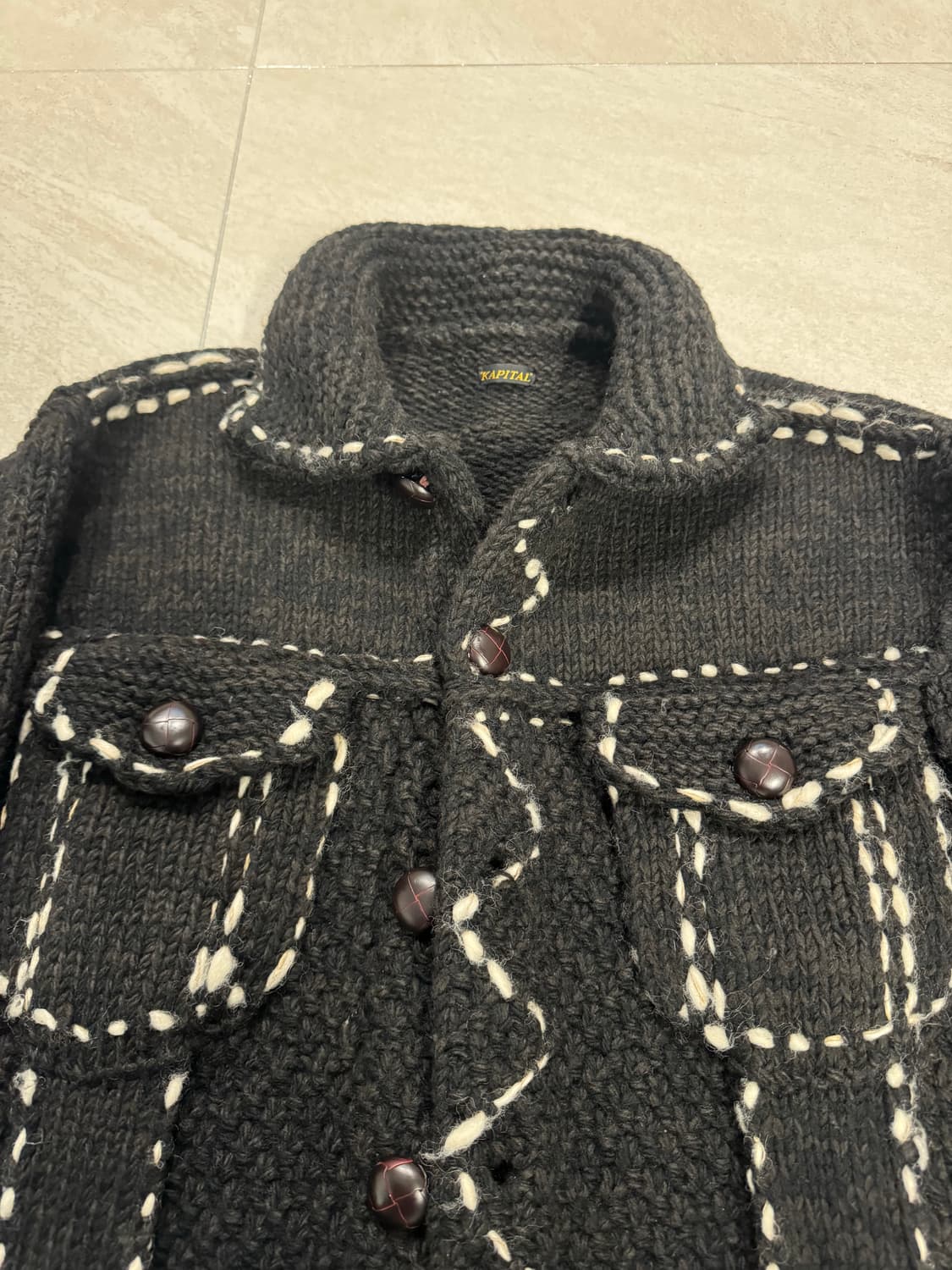 캐피탈 울 핸드 니트 코위찬 블랙 상품이미지2