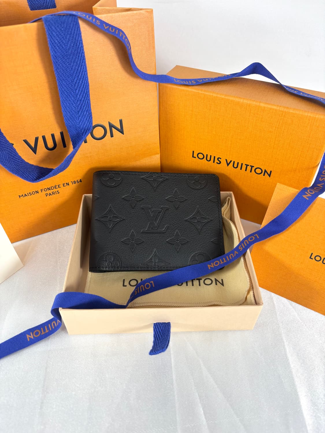 (새상품급/정품)루이비통 멀티플 섀도우 반지갑 블랙 상품이미지8