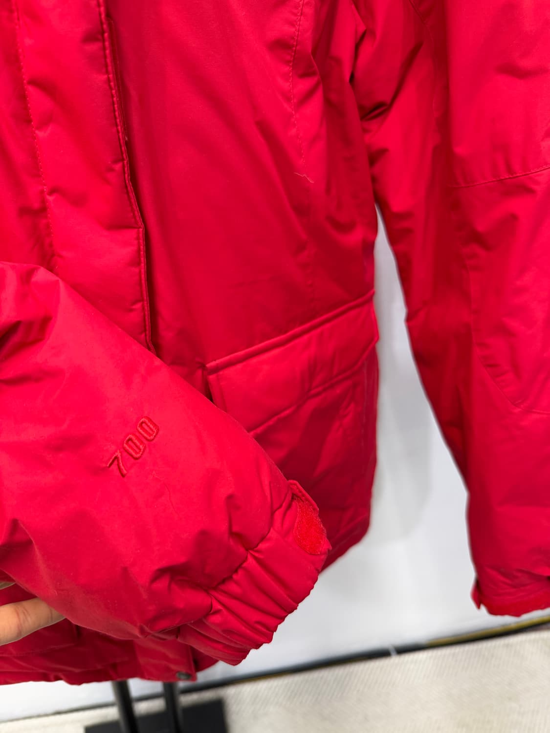 정품) 노스페이스 여성 700필 구스패딩 90 상품이미지5