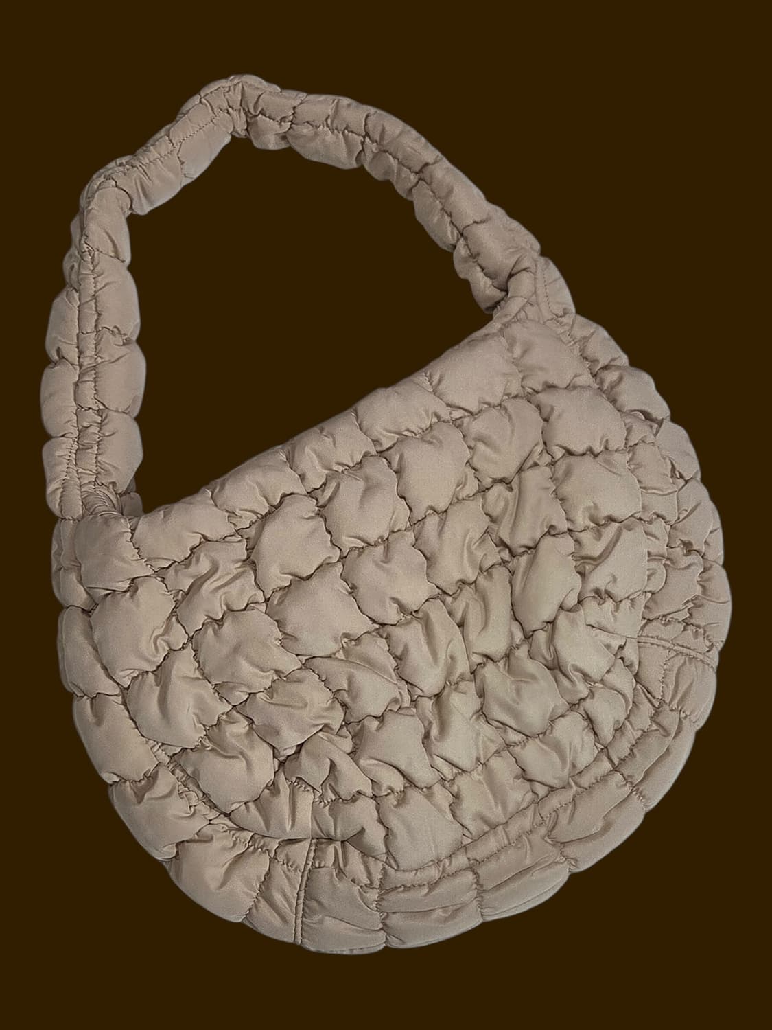 코스 베이지 퀄팅 패딩 숄더백 상품이미지5