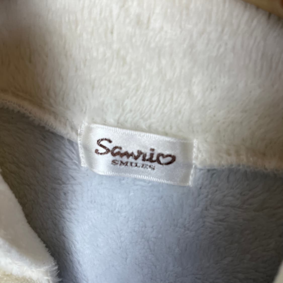 [Sanrio] 산리오 시나모롤 플리스 퍼 후드집업 상품이미지4