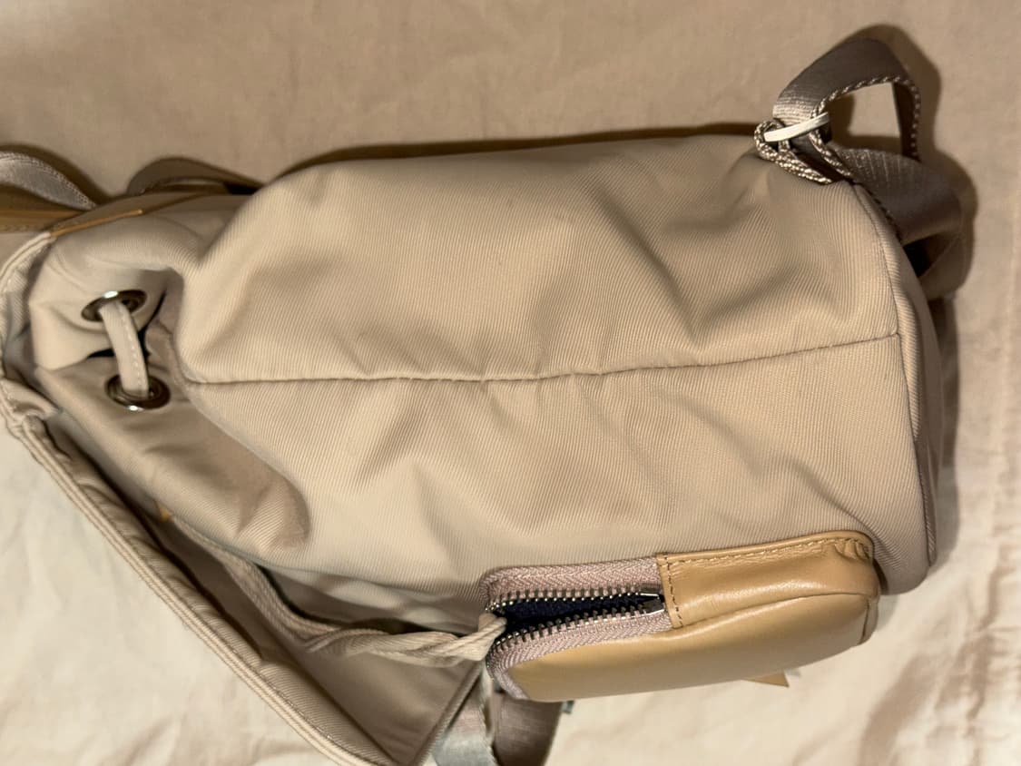 미닛뮤트 클로백팩 모카베이지 상품이미지5