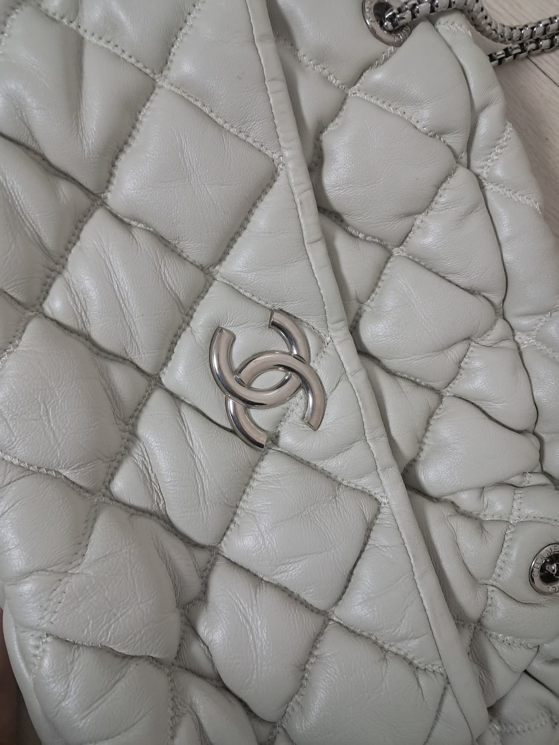 샤넬 퀼팅 숄더백  상품이미지2