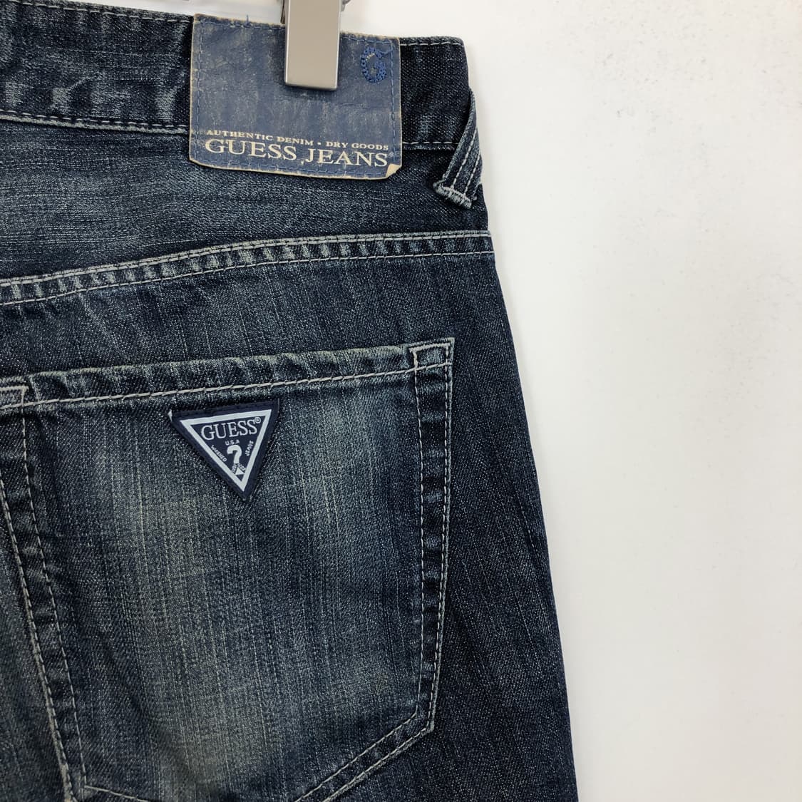 게스 블루패치 레귤러 청바지 33 인치 상품이미지4