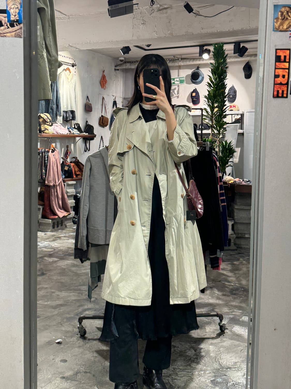 Burberry beige trench coat 상품이미지1