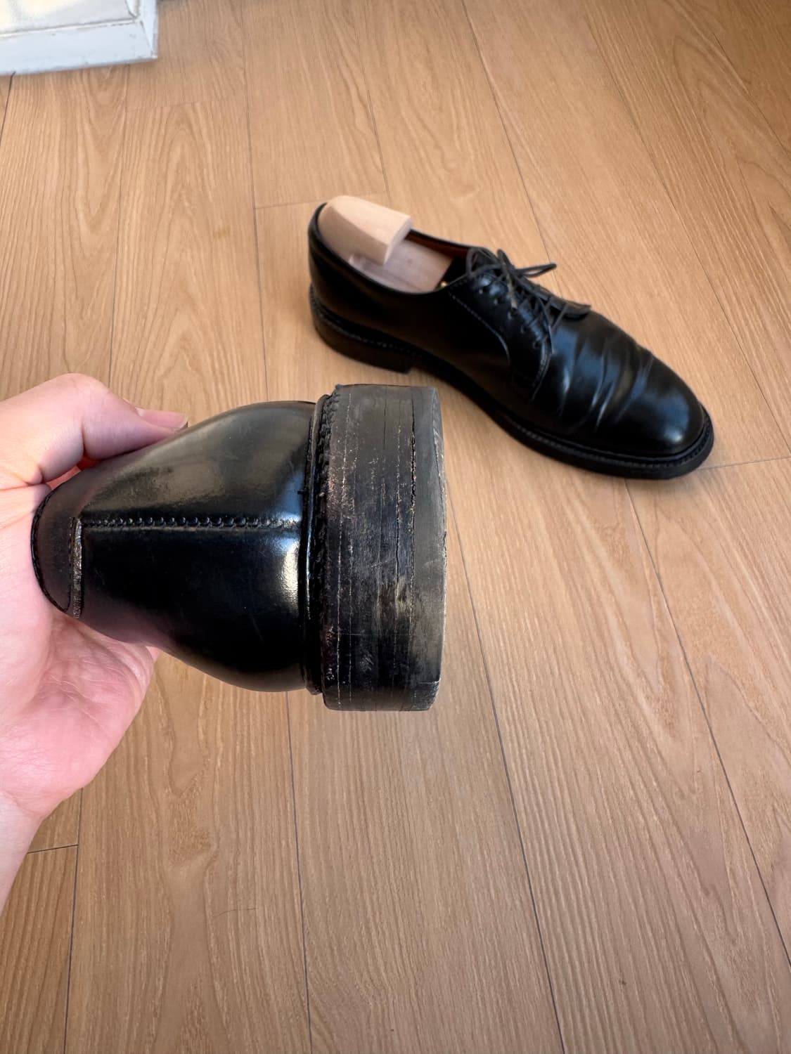 알든 블랙 9901 더비 슈즈 8.5 사이즈 판매합니다 275사이즈이고  상품이미지5