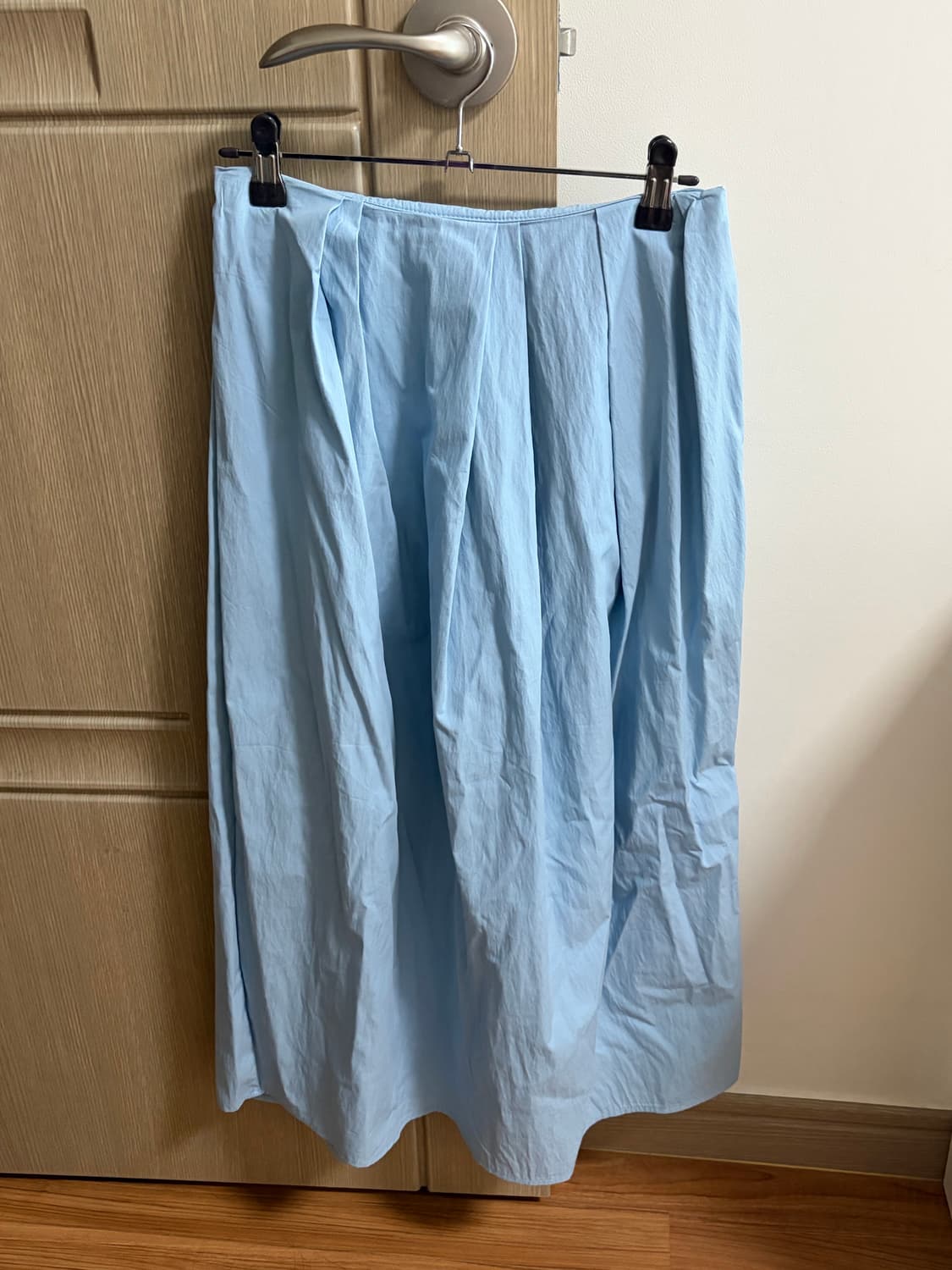 nyunyu toolong skirt 상품이미지1