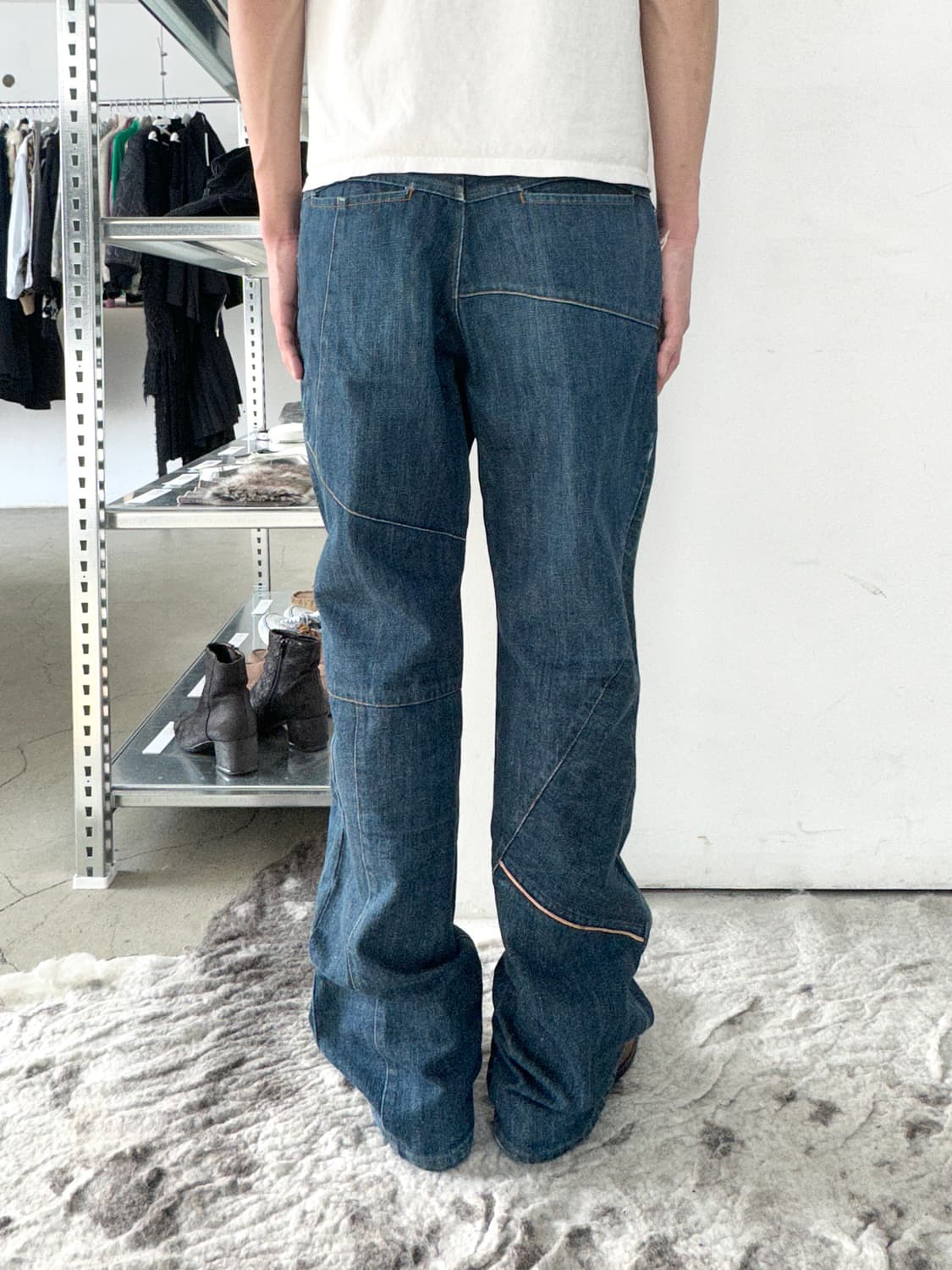 aba house 비대칭 패널 플레어 데님 팬츠 상품이미지2