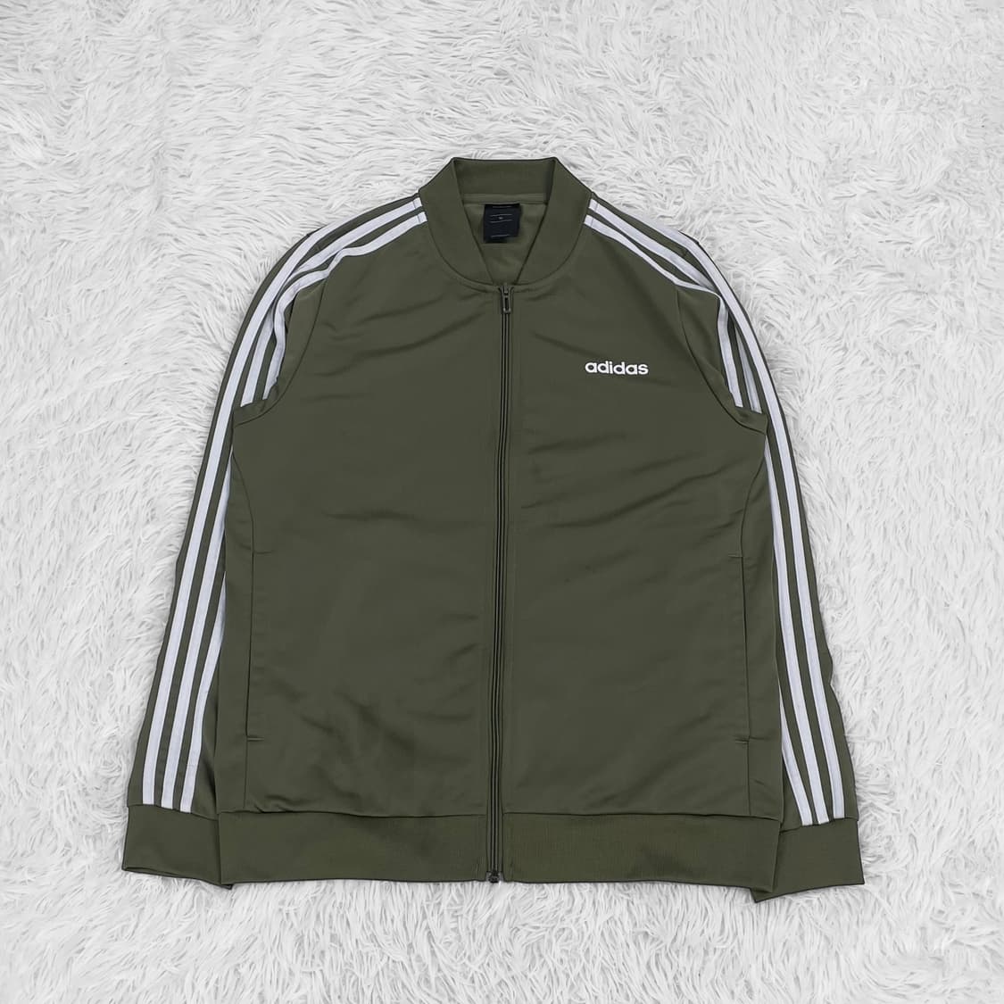 아디다스 에센셜 트랙탑 져지 카키 상품이미지2