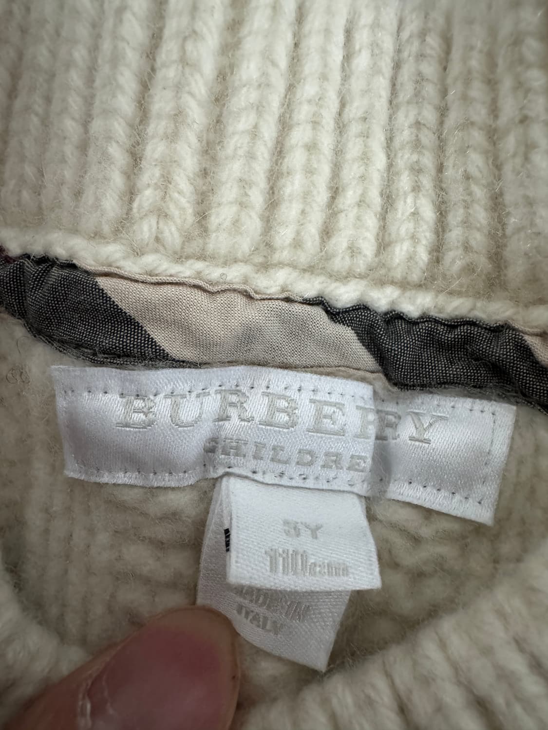 정품!! 버버리 키즈 고급순모 캐시미어 니트 110 상품이미지5