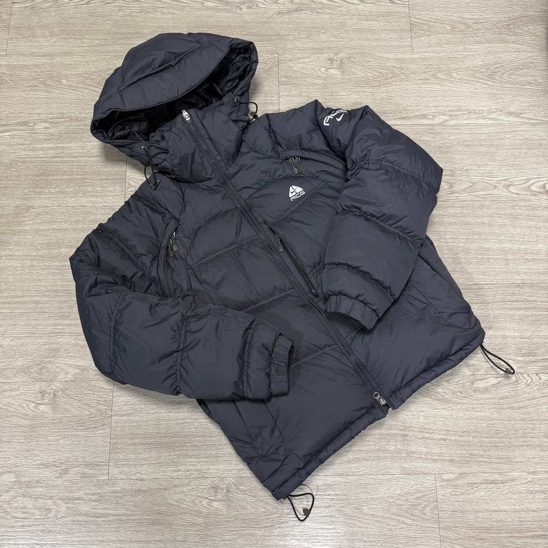 나이키 ACG 구스다운 패딩 상품이미지1