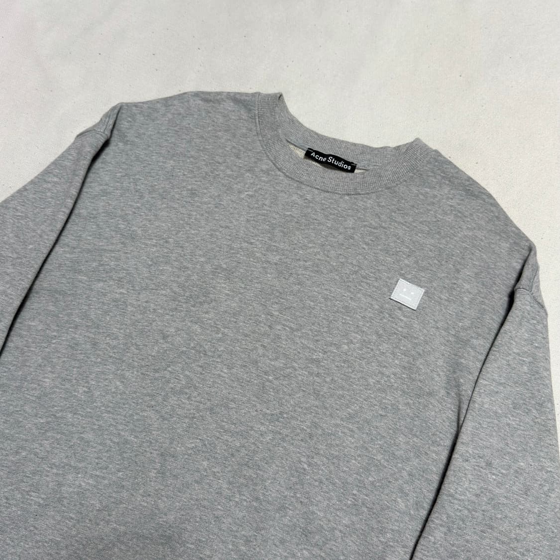 M 아크네스튜디오 포바 페이스 로고 맨투맨 상품이미지1