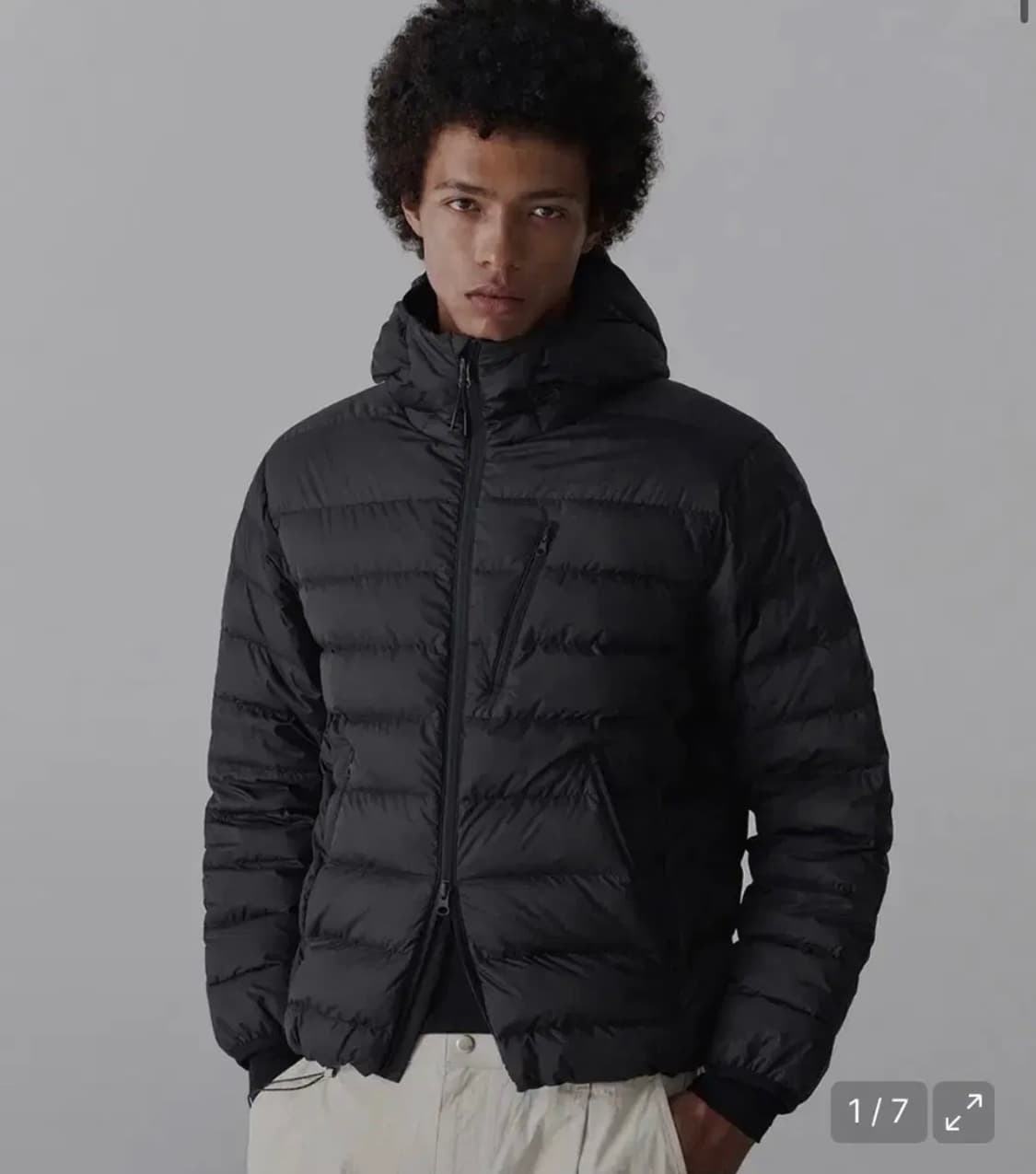 무신사 스탠다드 시티 레저 후디드 다운 재킷 판매합니다. 상품이미지1