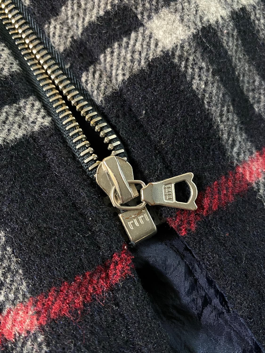 [105] 90s Faconnable 파소나블 아카이브 체크 집업 자켓 상품이미지4