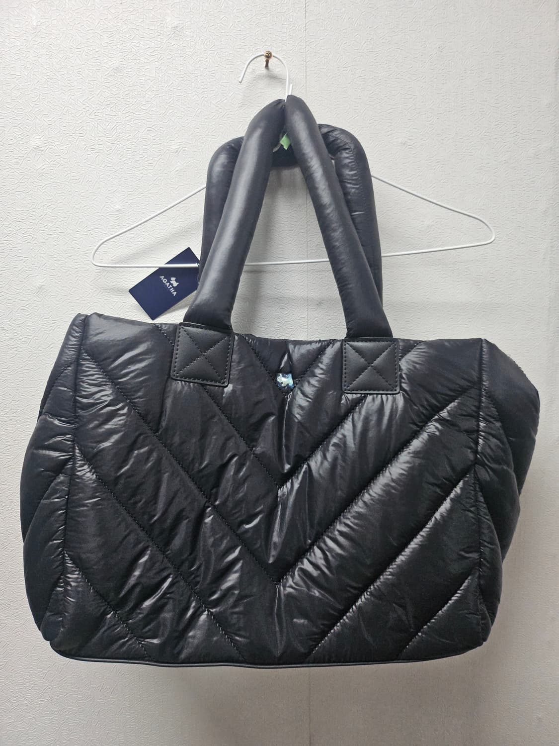 아가타 패딩 숄더백 상품이미지1