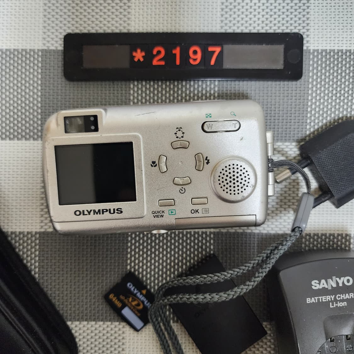 올림푸스 뮤 410 디지털 실버바디 디지털카메라 파우치포함 상품이미지4