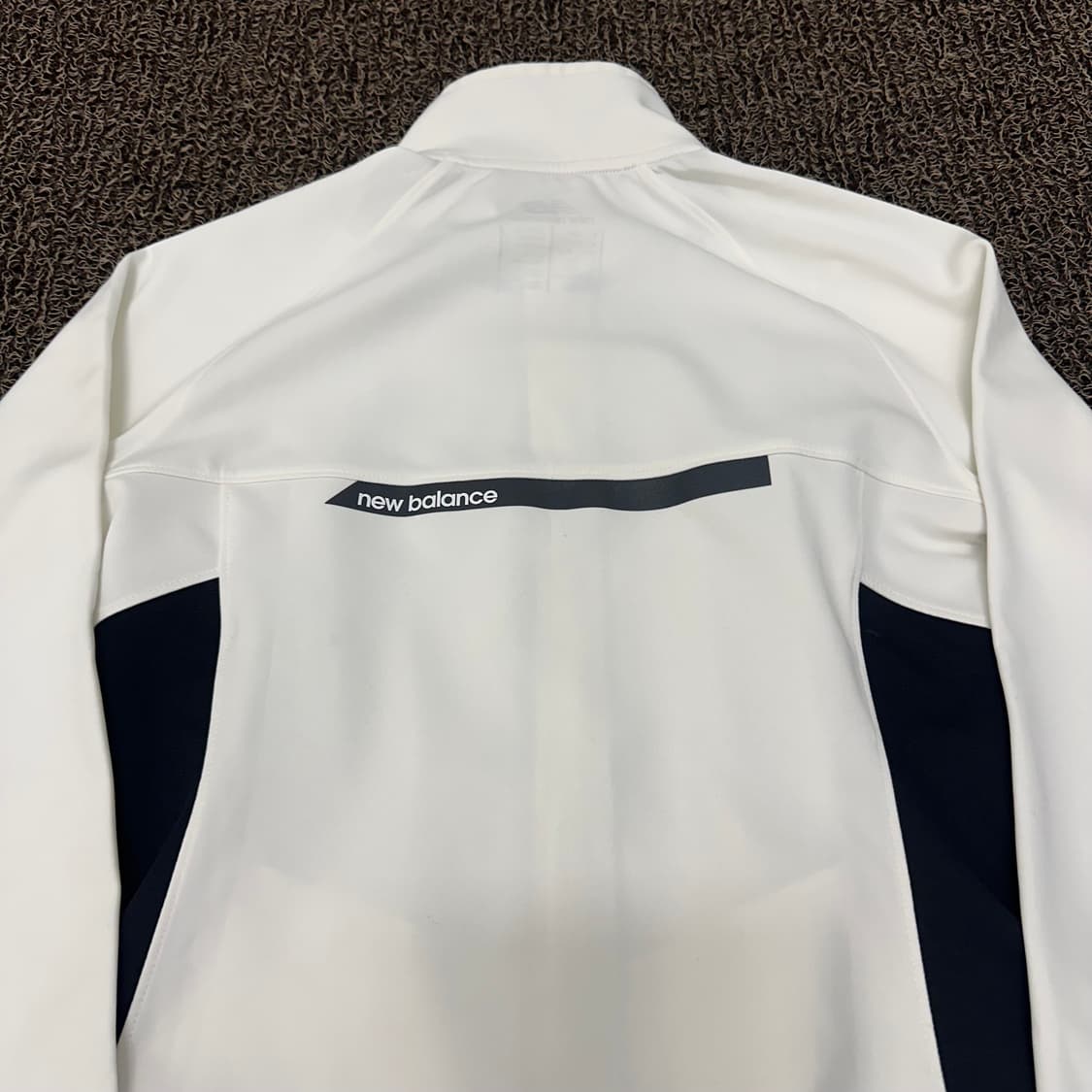 뉴발란스 여성 집업 져지 화이트 90사이즈 상품이미지6