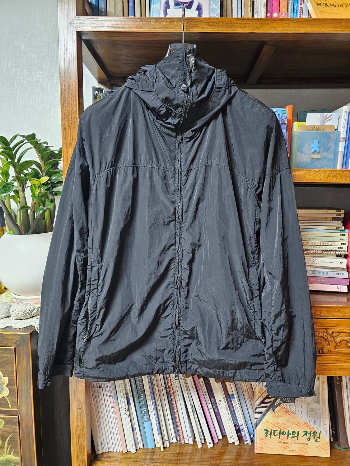 유행없이 입는 씨피 CP컴퍼니 고글 후드 자켓 100 나일론 상품이미지2