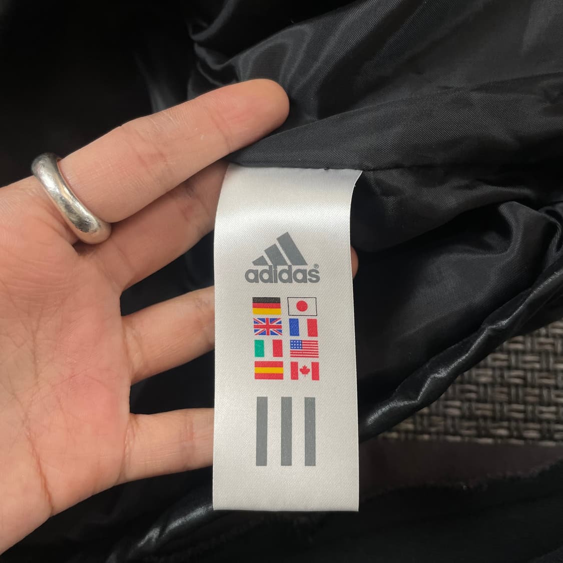 아디다스 블랙 그레이 경량 패딩 조끼 95 상품이미지6