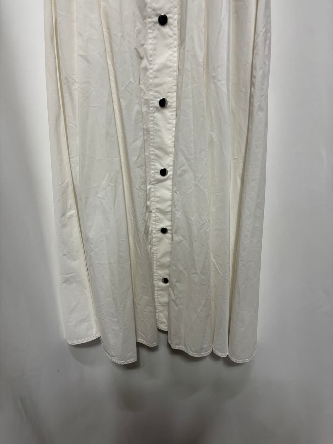 베네통(Benetton)프론트 버튼 화이트 롱 스커트 상품이미지3