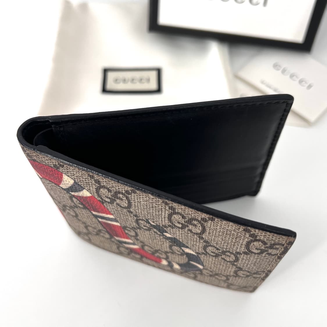 구찌 GG 수프림 스네이크 반지갑 (451268) 상품이미지7