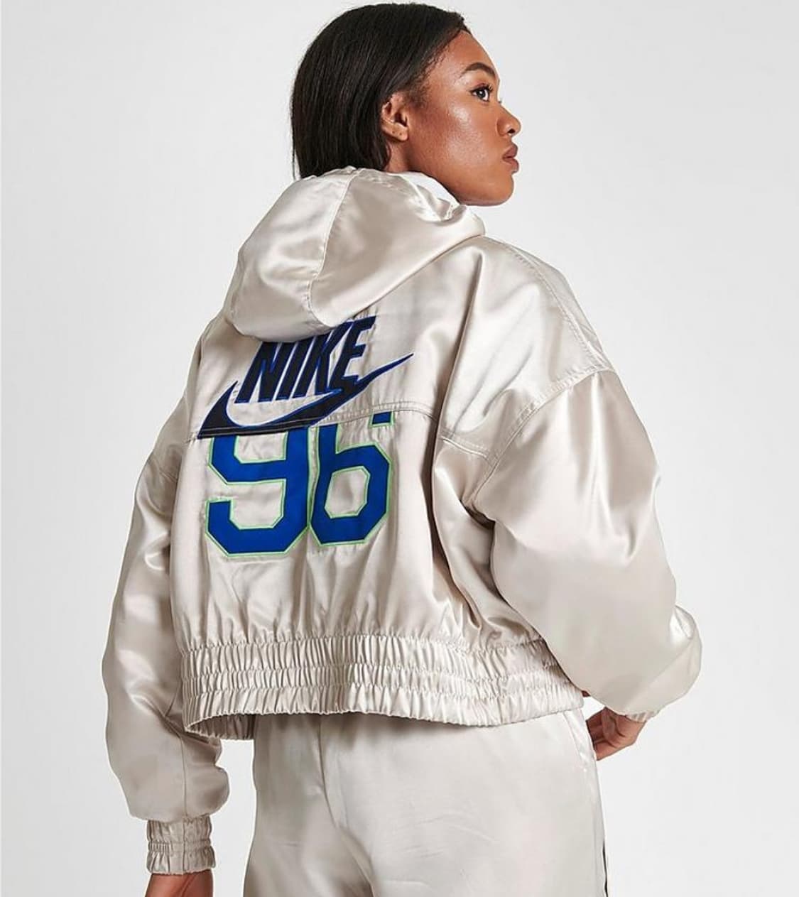 나이키 크롭 아노락 패딩 상품이미지2