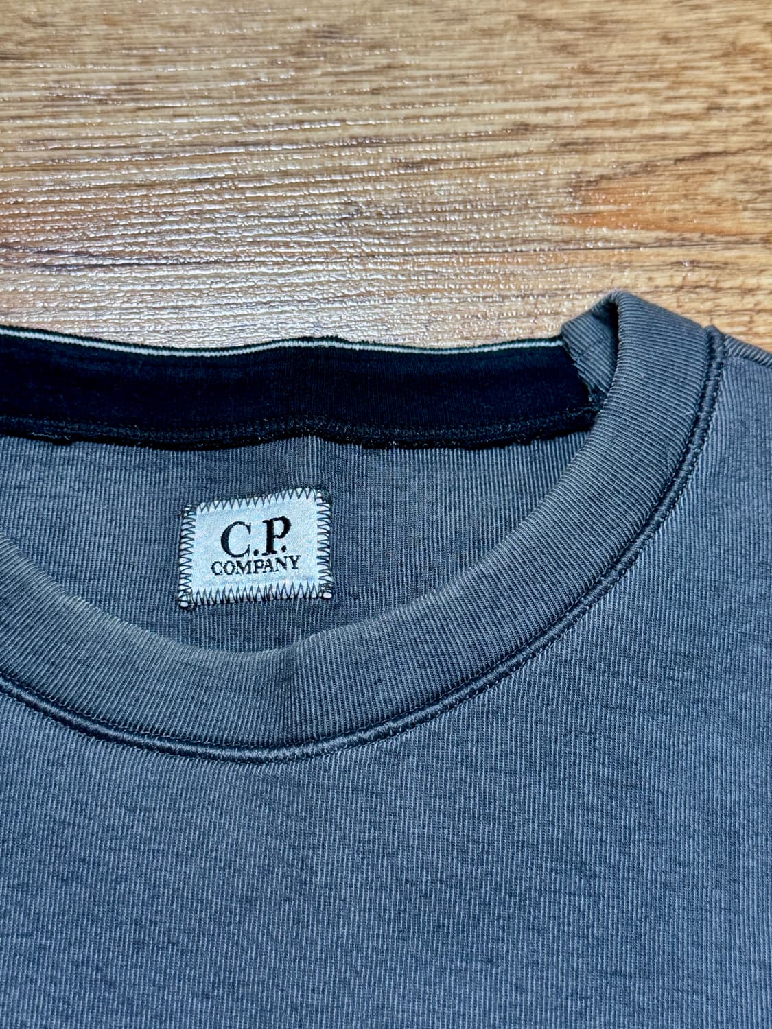 CP 컴퍼니 네오프렌 지퍼 펠파 도피아 맨투맨 상품이미지2