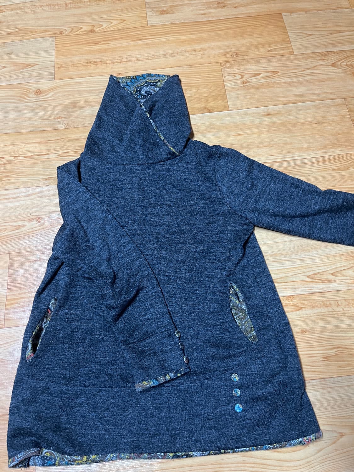 오리엔탈 하이넥 롱슬리브  상품이미지1