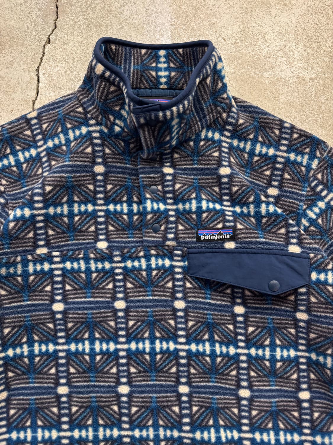 파타고니아 패턴 신칠라 스냅티 풀오버 상품이미지2